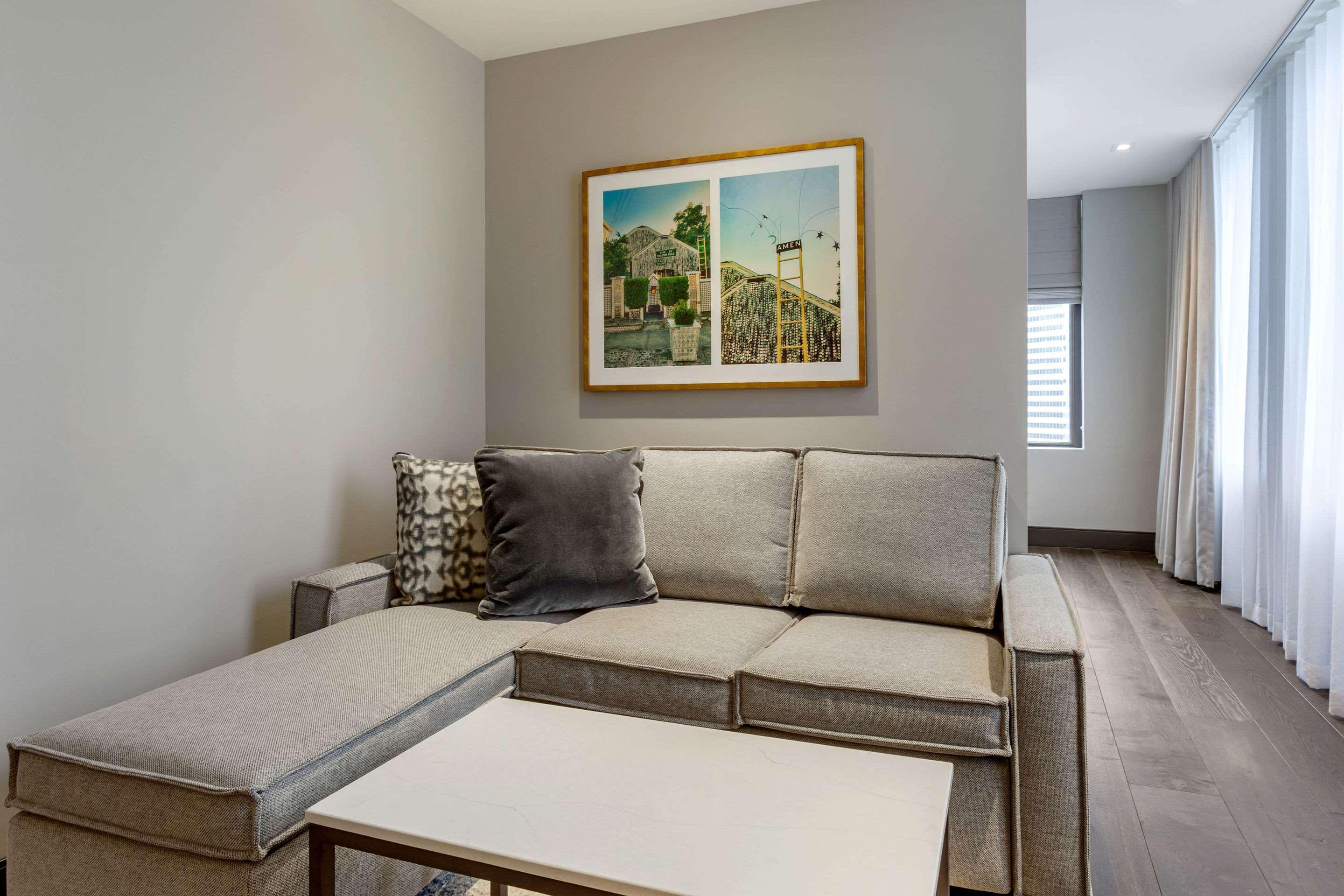 Cambria Downtown Convention Center Houston