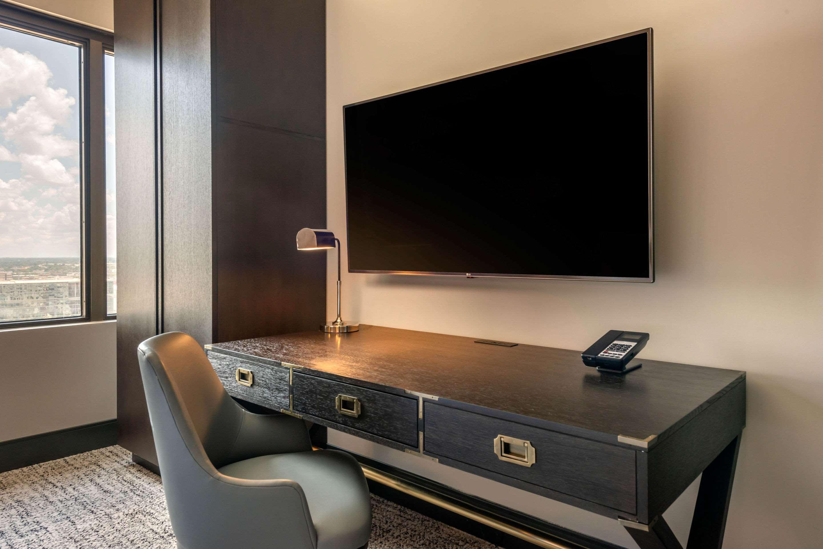 Otel Cambria Downtown Convention Center 4*