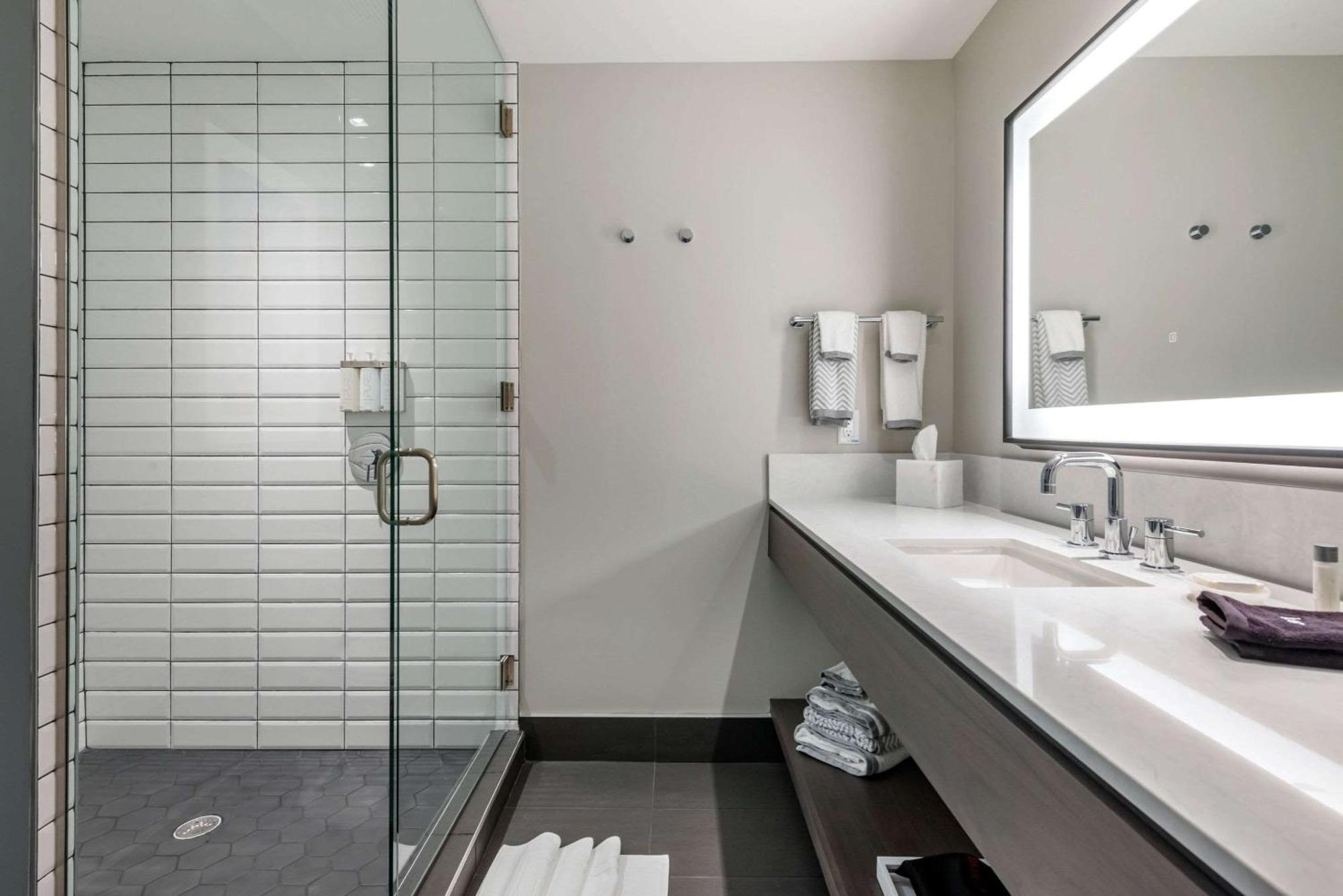 Cambria Downtown Convention Center Houston