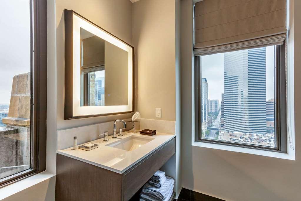 Otel Cambria Downtown Convention Center 4*