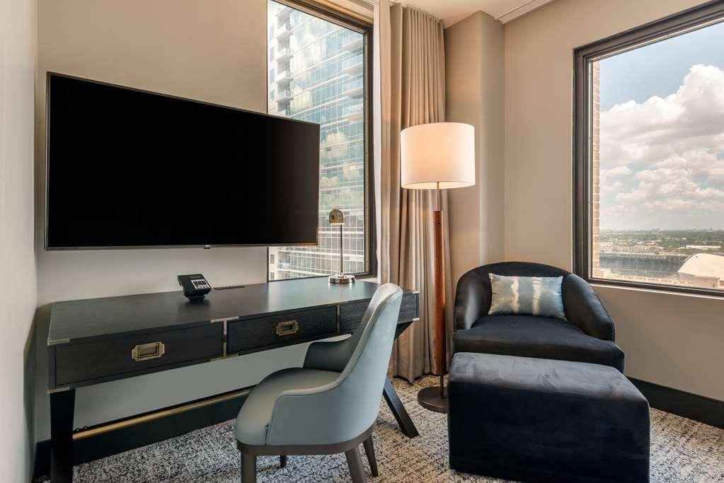 Cambria Downtown Convention Center Hotel